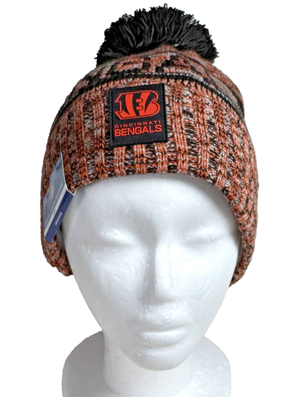 Cincinnati Bengals New Era 2025 NFL Sideline Collection Knit Beanie Hat Pom NWT
